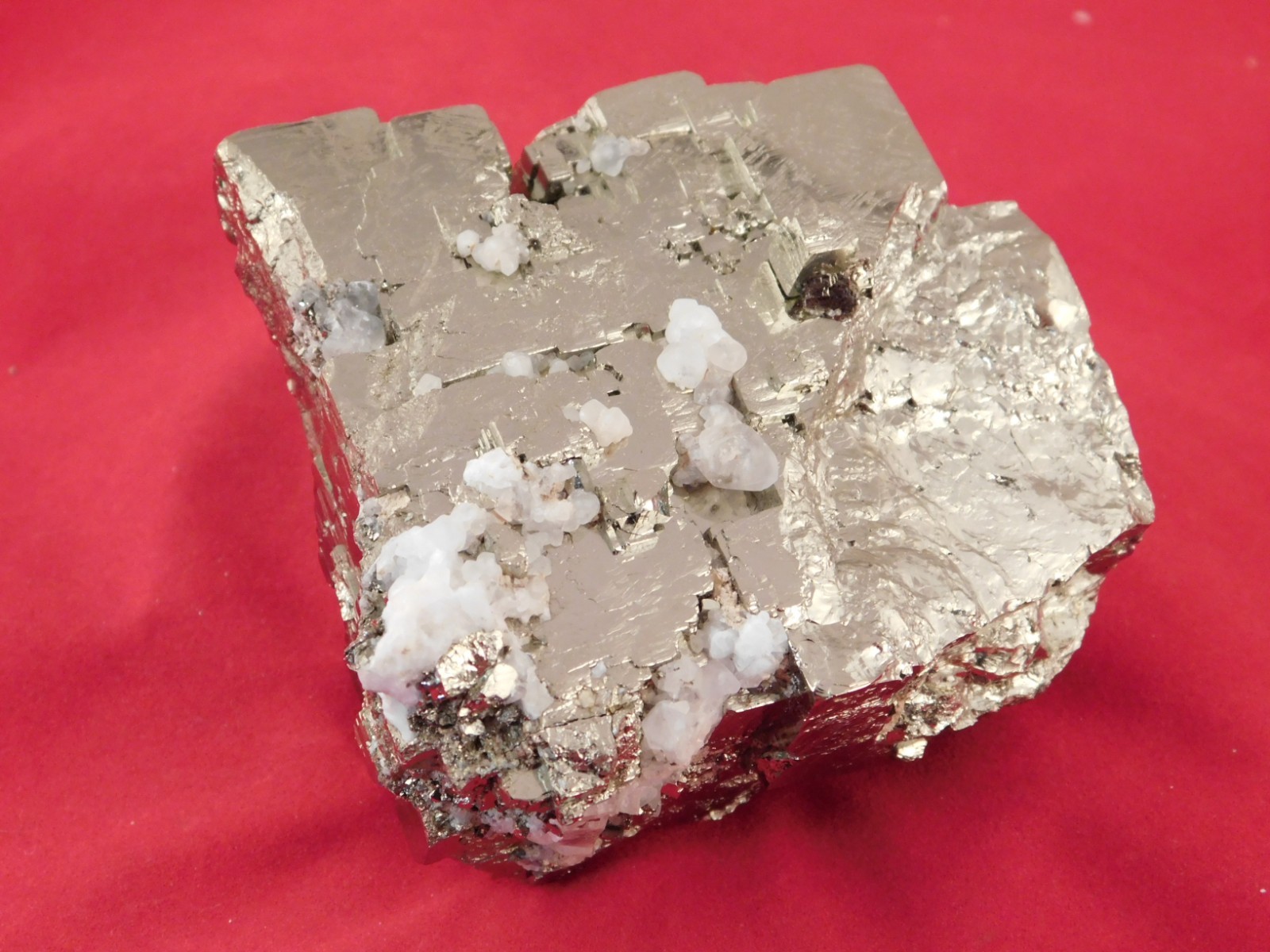 BIG! VERY Nice and 100% Natural Stepped Pyrite CUBE Cluster Peru 968gr