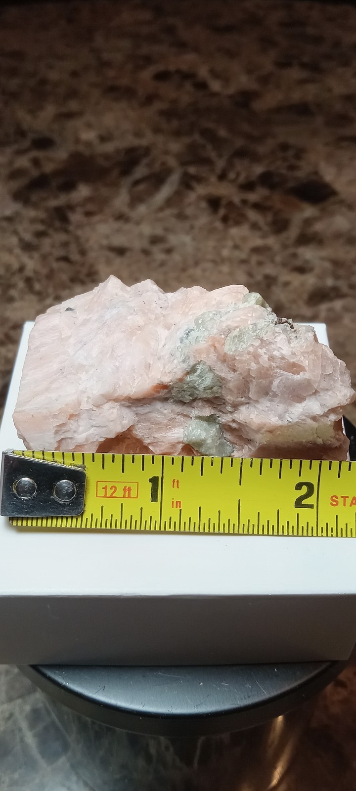 Apatite, Microcline crystal specimen from Ontario, Canada