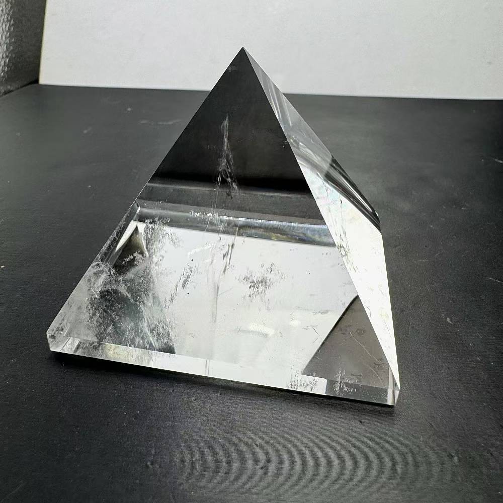 125g Natural White Quartz Carved Pyramid Crystal Reiki Healing Decor