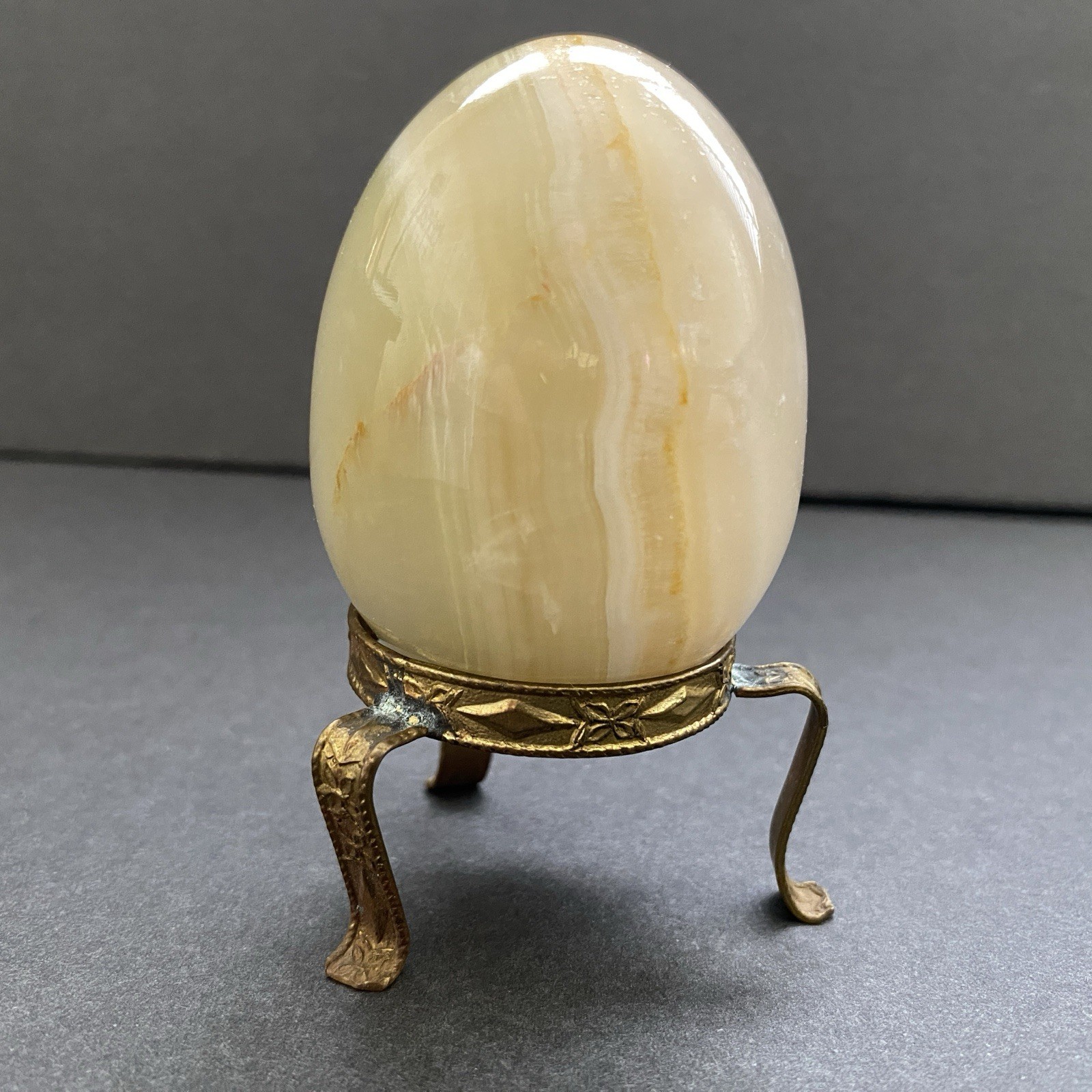 Natural Onyx Stone Egg With Stand Hand Polished Banded Agate Calcite Crystal