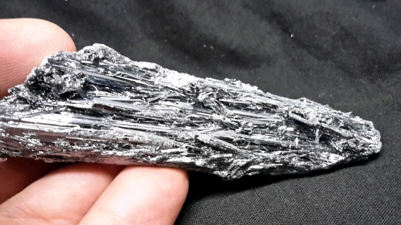 3.75″ Shiny STIBNITE Cluster from Lengshuijiang City, Hunan Province, China