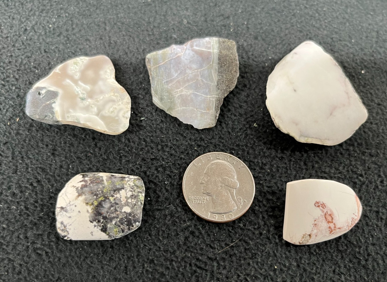Lot of 5 pieces of Datolite Keweenaw Peninsula, Michigan