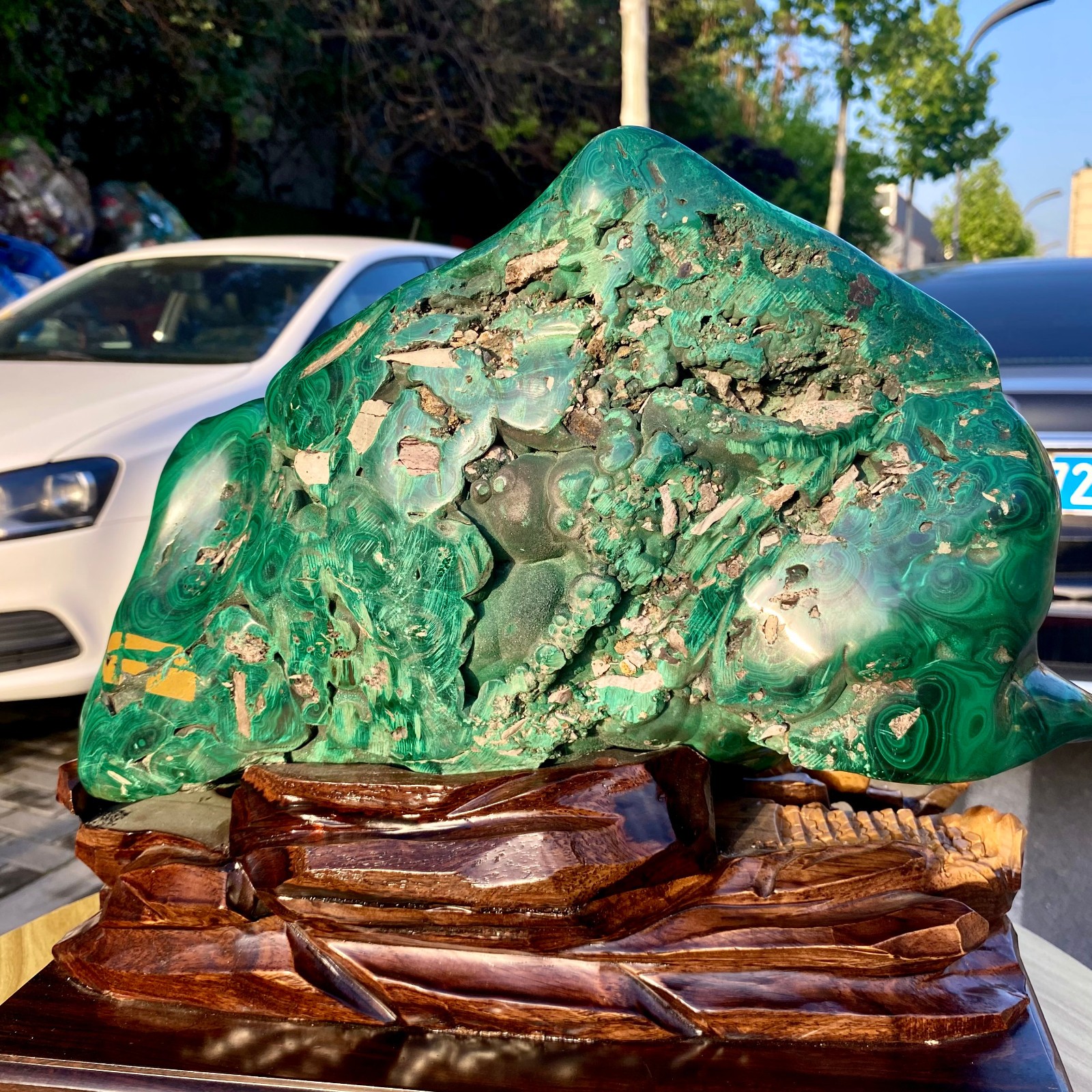 55.11LB Natural glossy Malachite transparent cluster rough mineral sample