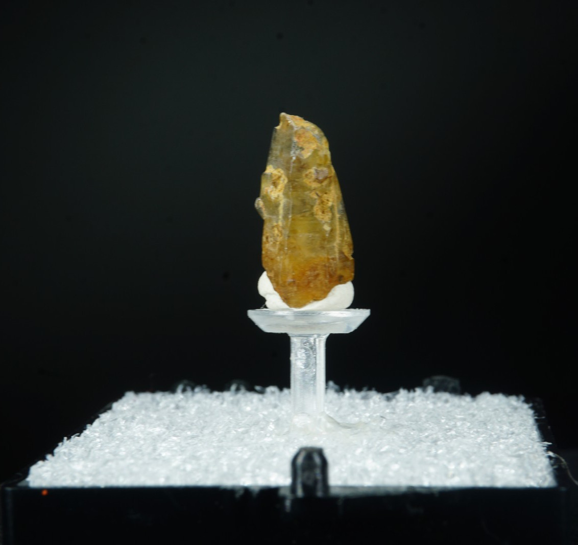 Corundum var. Sapphire / Sri Lanka / Thumbnail Mineral Perky Box Specimen