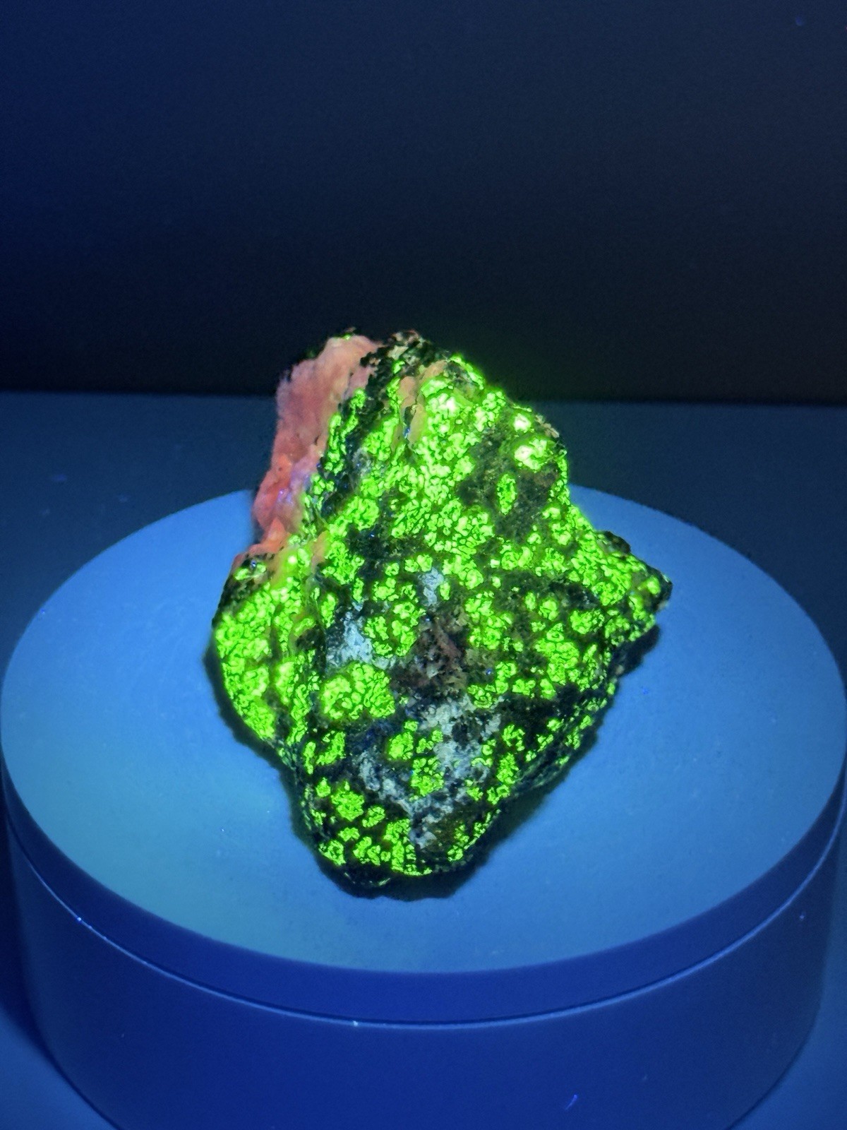 GLOWING Willemite & Calcite w/ Minor Hardystonite Fluorescent Mineral Specimen