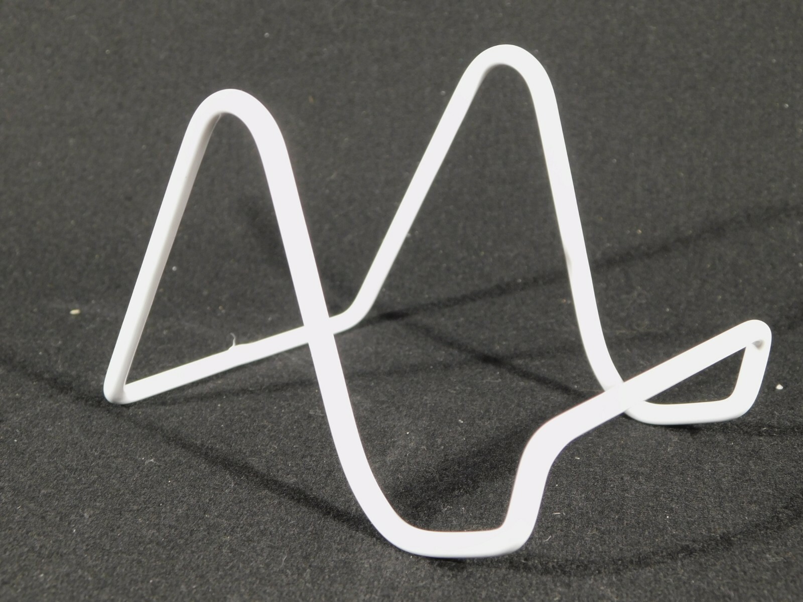 Easel Display Stand Metal Small Size White Color Vinyl Coated