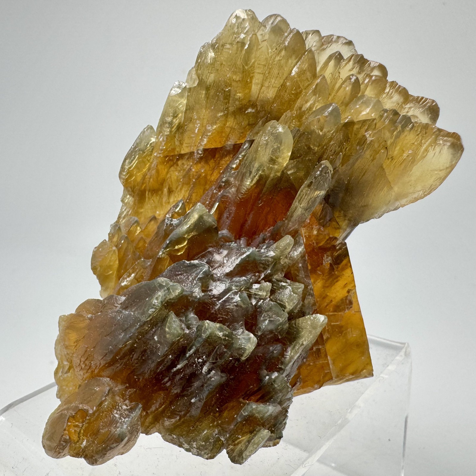 Nice Fluorescent Calcite Xls: Dalen-Kjørholt Mine, Brevik, Telemark, Norway