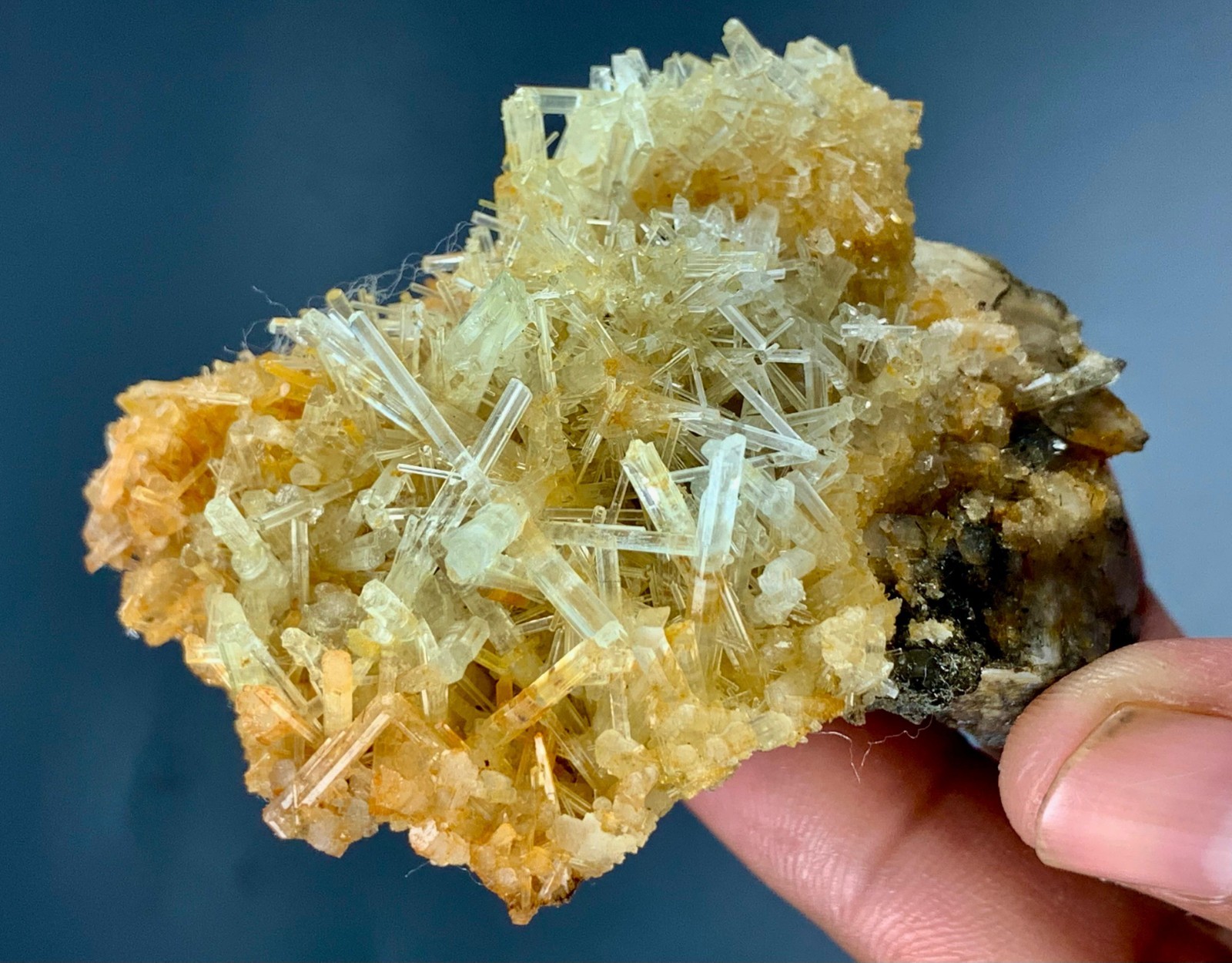 500CtsTop Quality Aquamarine Crystals Bunch From Skardu Pakistan.Rare Color