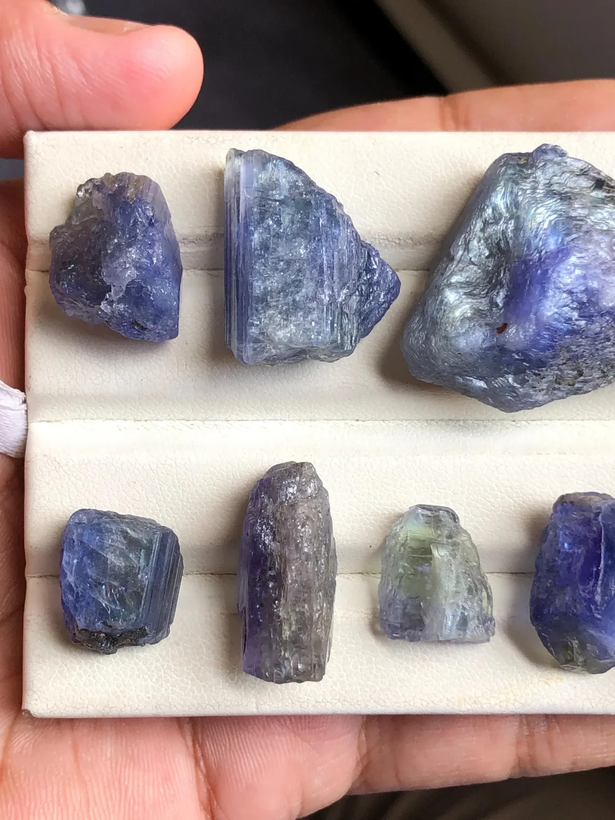 Natural Tanzanite Rough Gemstone, Bi Color Tanzanite Raw, Healing Rough, Tz#19