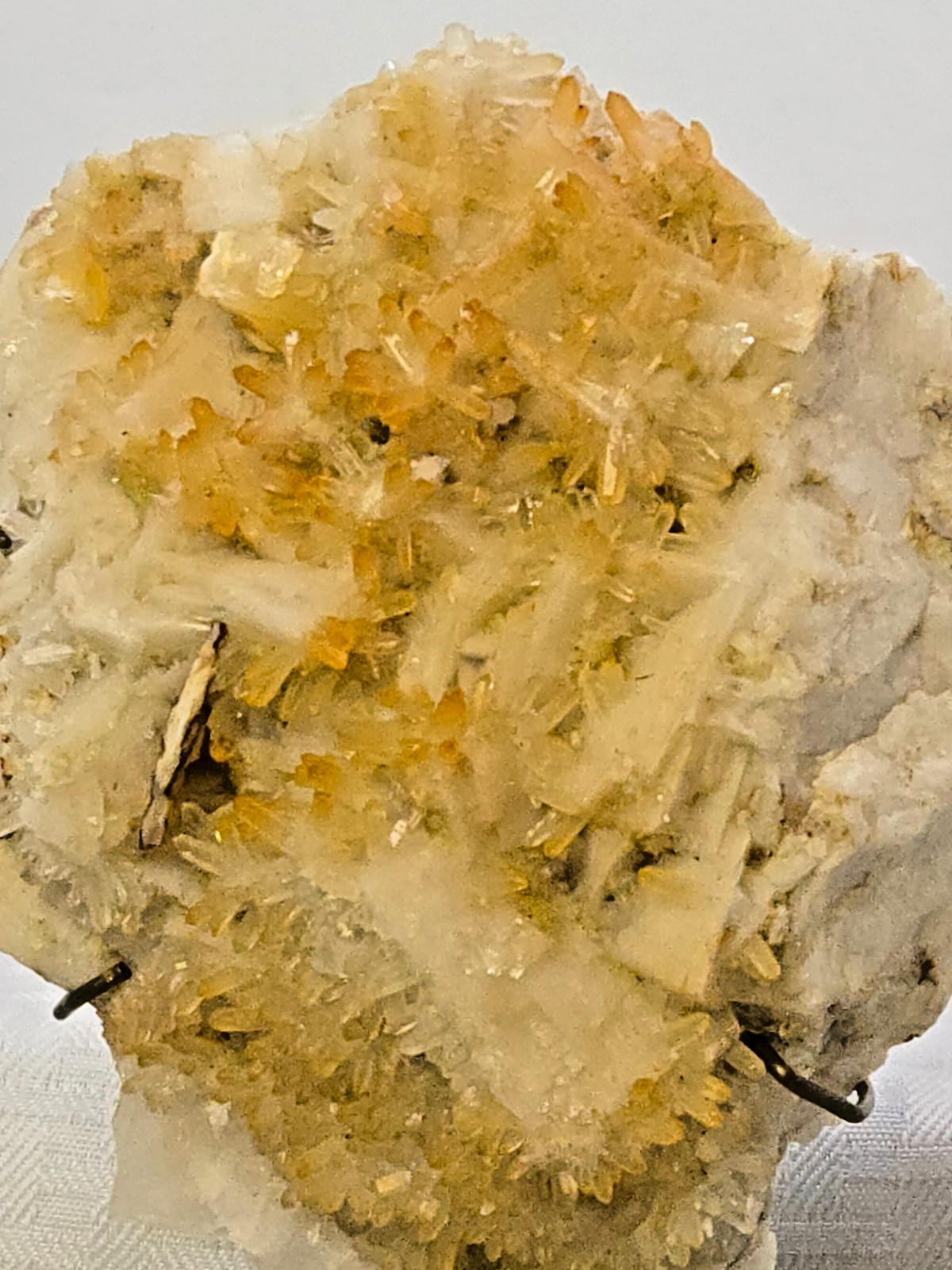 Beautiful Natural Mango Quartz mounted on a Display Stand – Quartz – 5″