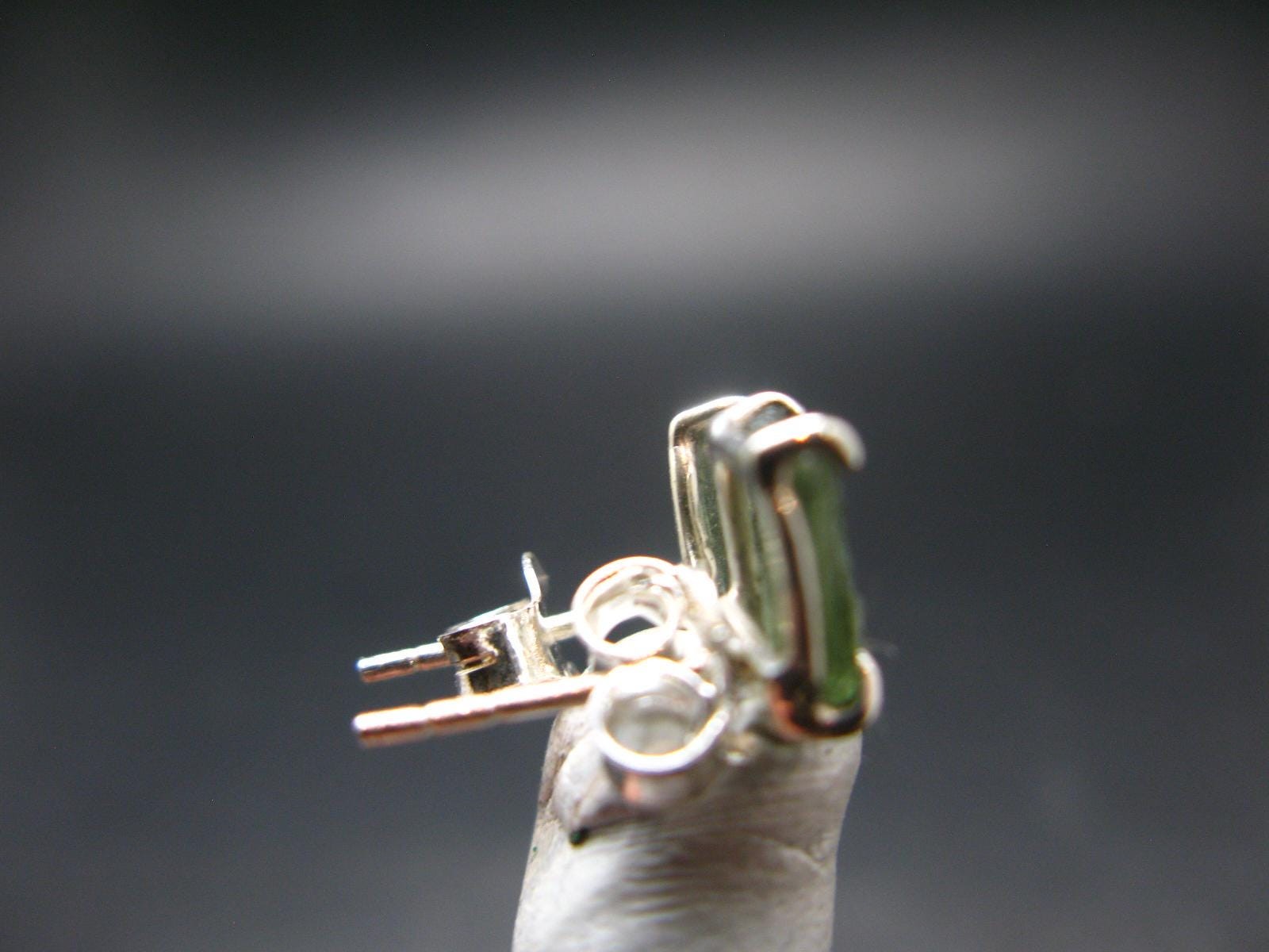 Moldavite Tektite Stud Earrings In Silver From Czech Republic – 1.64 Grams