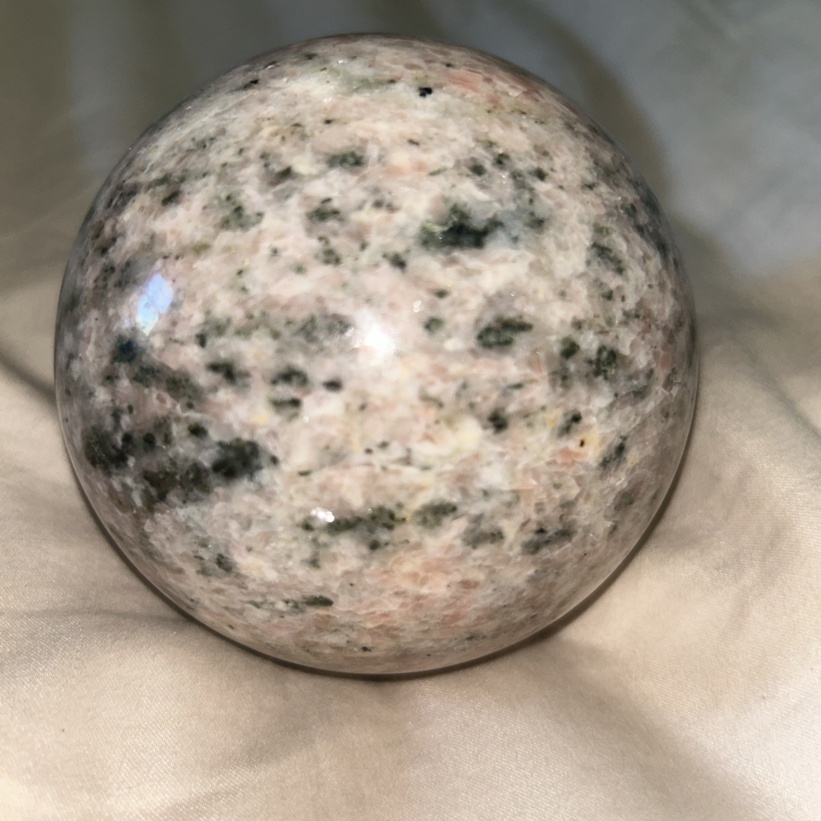 GRANITE MARBLE Quartz CRYSTAL SPHERE BALL 4 POUND POLISHED HUGE HEALING