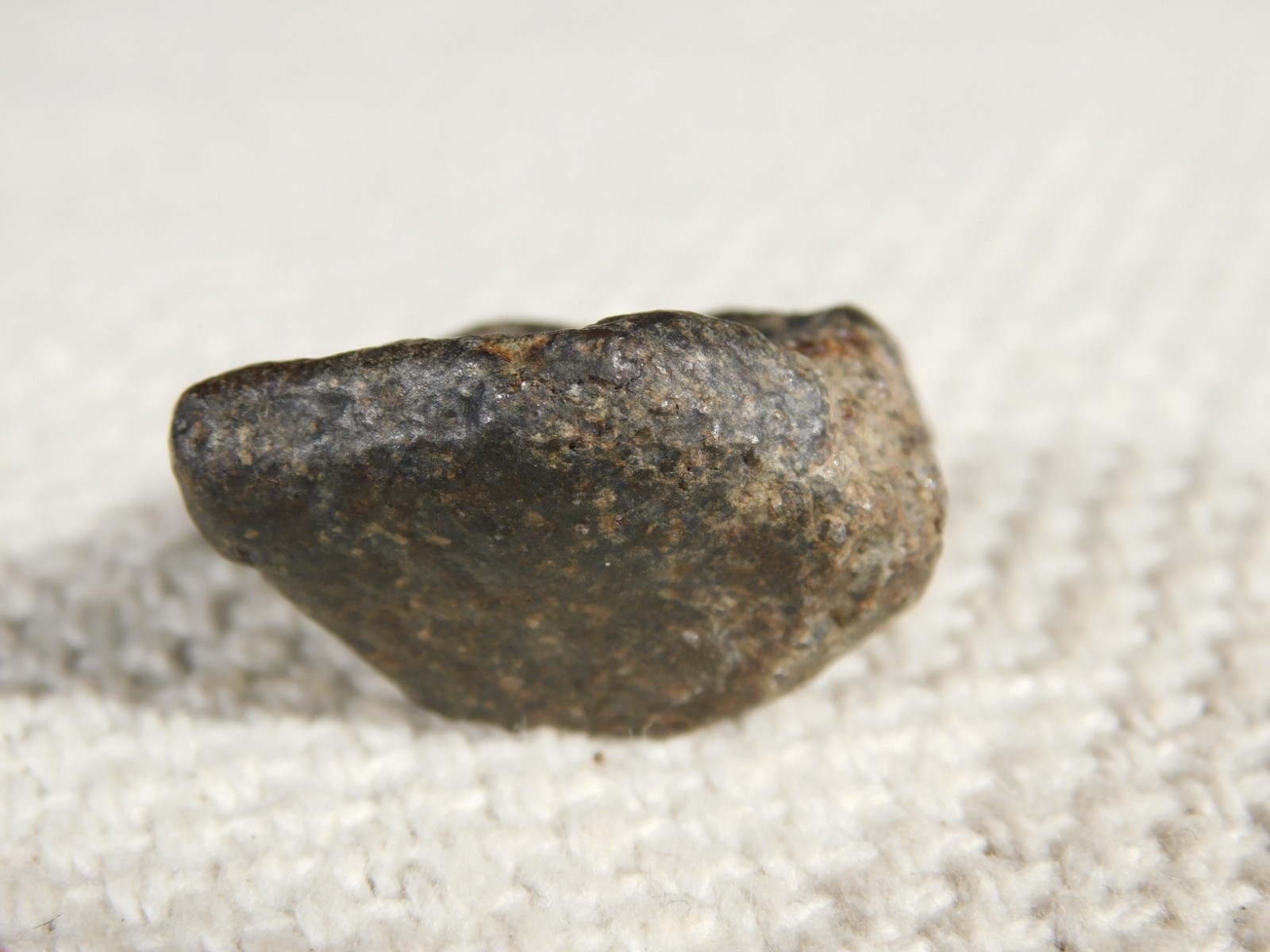 Small Stony METEORITE With Dark Fusion Crust 100% Natural Fell in Libya 13.0gr