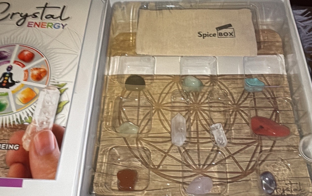 NEW Crystal Energy Kit, 8 Crystals 2 Wands 5 Grids Bag Instructions Templates