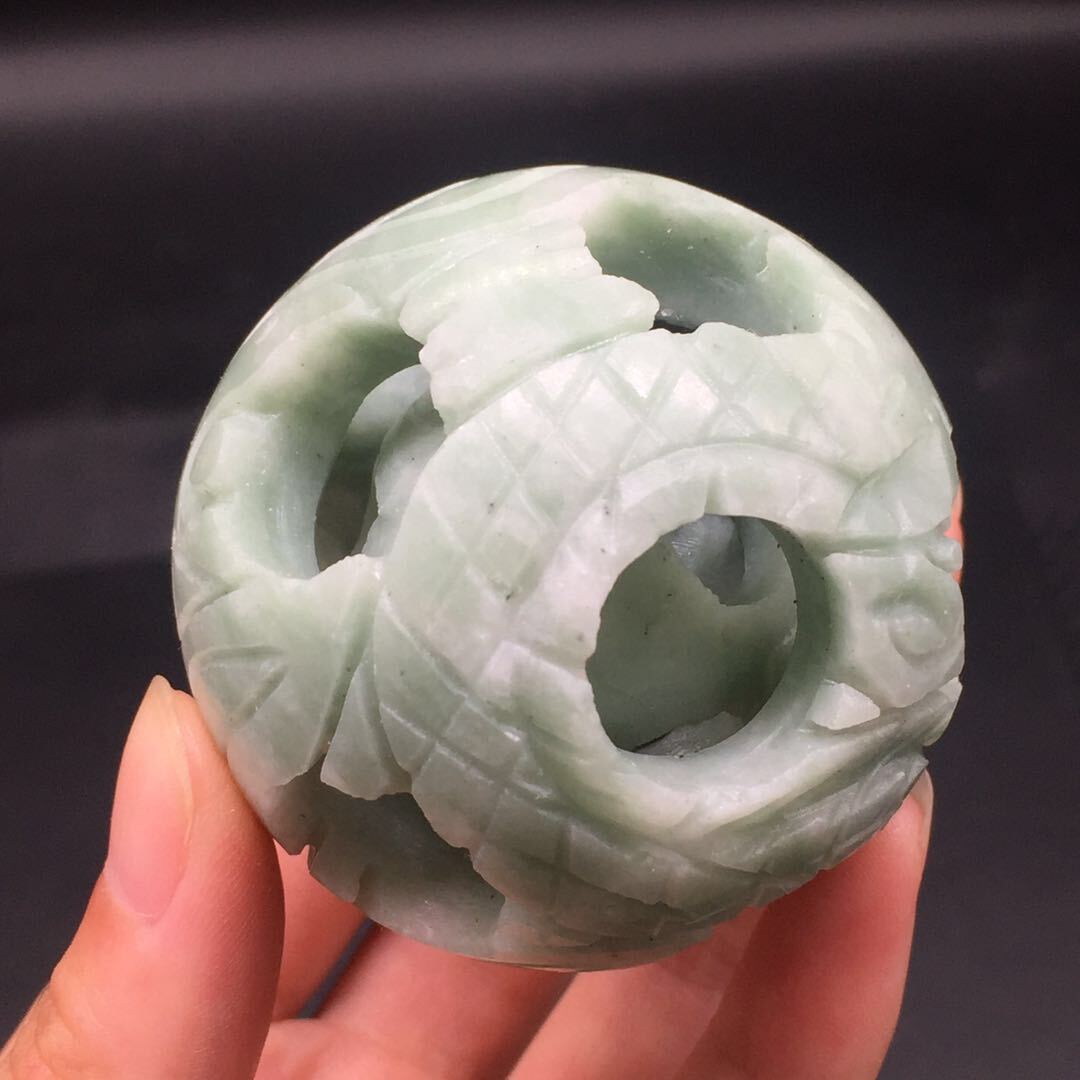 Natuaral XIU Jade Quartz Sphere Crystal Exquisite Ball Magic Healing Decorat 1Pc