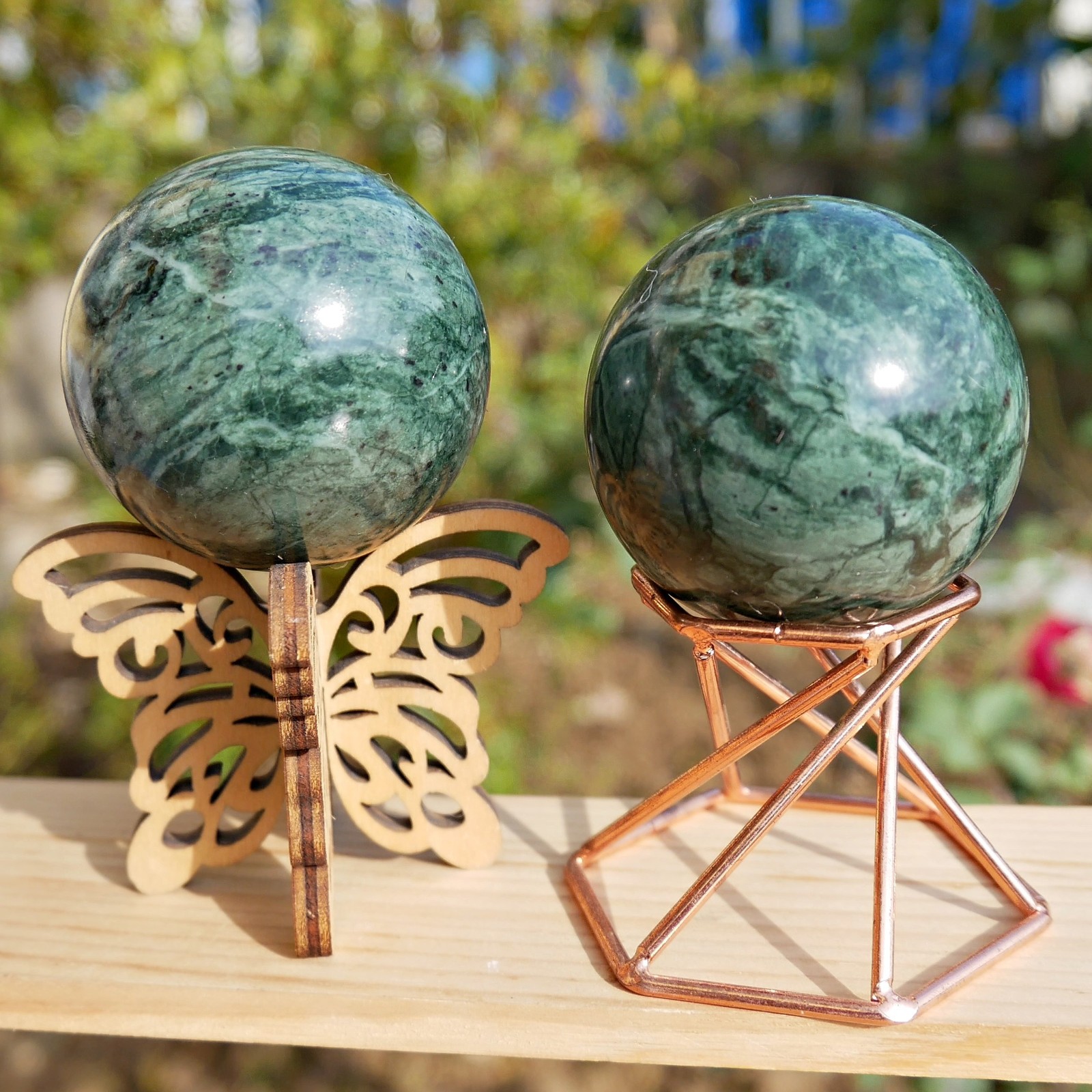 2“Green Jade Ball Crystal Sphere Natural Stone Healing Luck Abundance Meditation