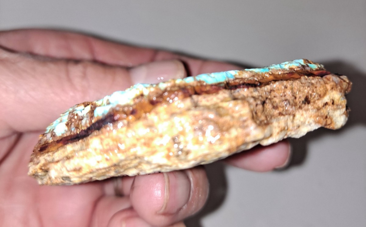 Turquoise sky blue natural old stock Kingman AZ matrix rough specimen 3.5 oz