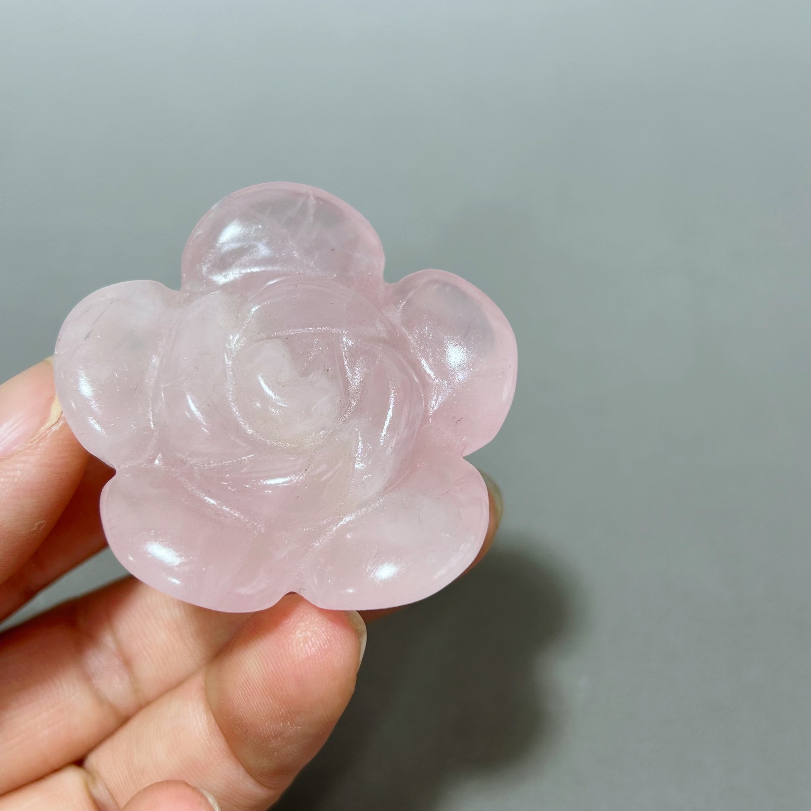 1pc Natural rose Quartz rose Flower carved Quartz Crystal skull Reiki healing
