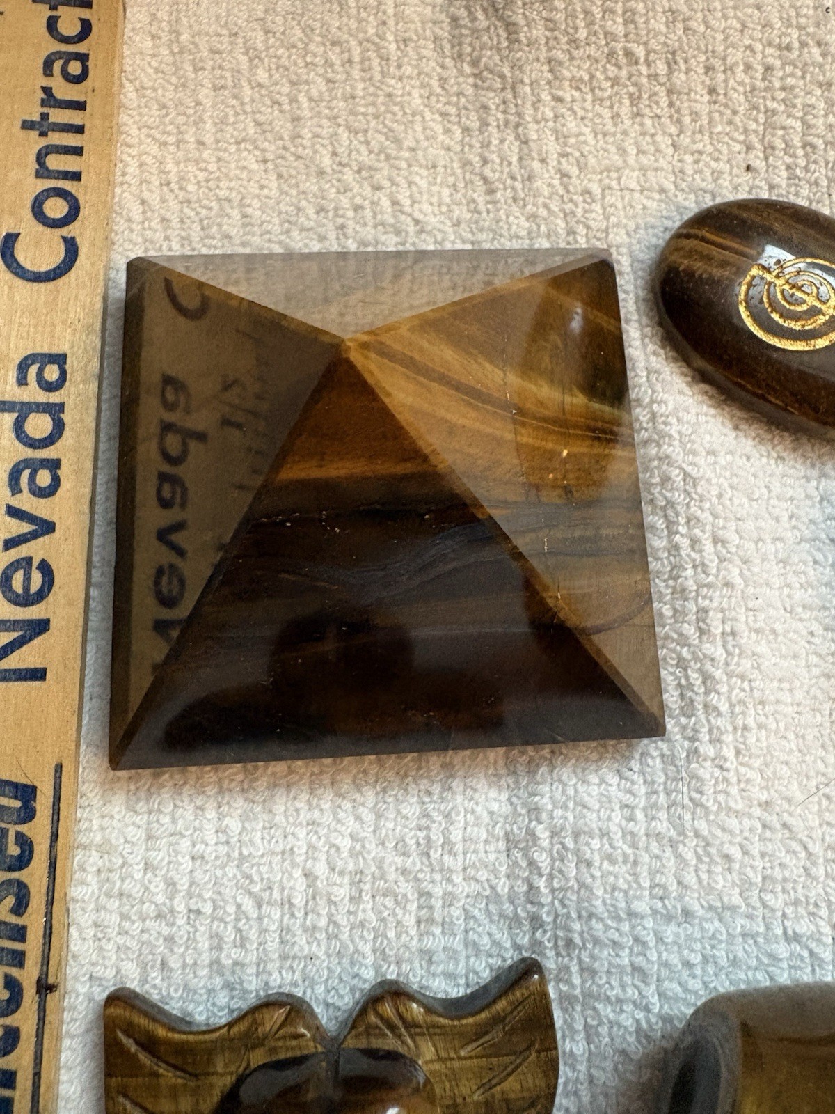 Lot 12 Tiger Iron Eye Items 3”skull , Snake Palm Stone Sphere Egg Chip Bag Flash