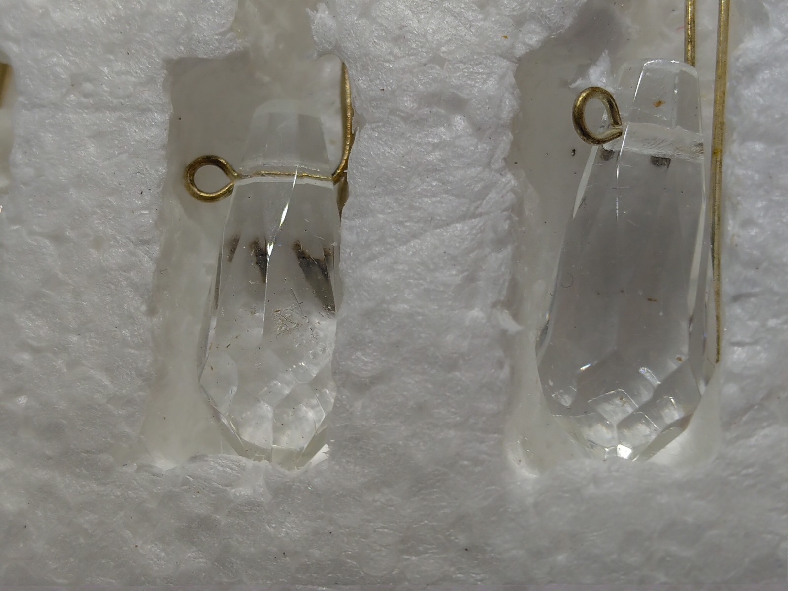 Clear Cut Crystals With Wires Attached For Hanging, 16 Sm. 1″ & 25 Lg 1 5/16″