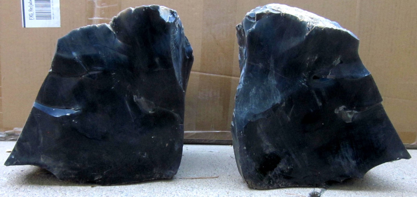 BLACK GLASS OBSIDIAN 42 LBS TOTAL 1 LG ROCK THAT SPLIT IN 2 PC NATURAL RAW ROUGH