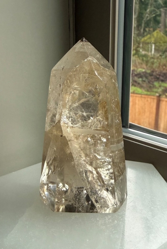 High Quality Natural Brazilian Champagne Citrine Point