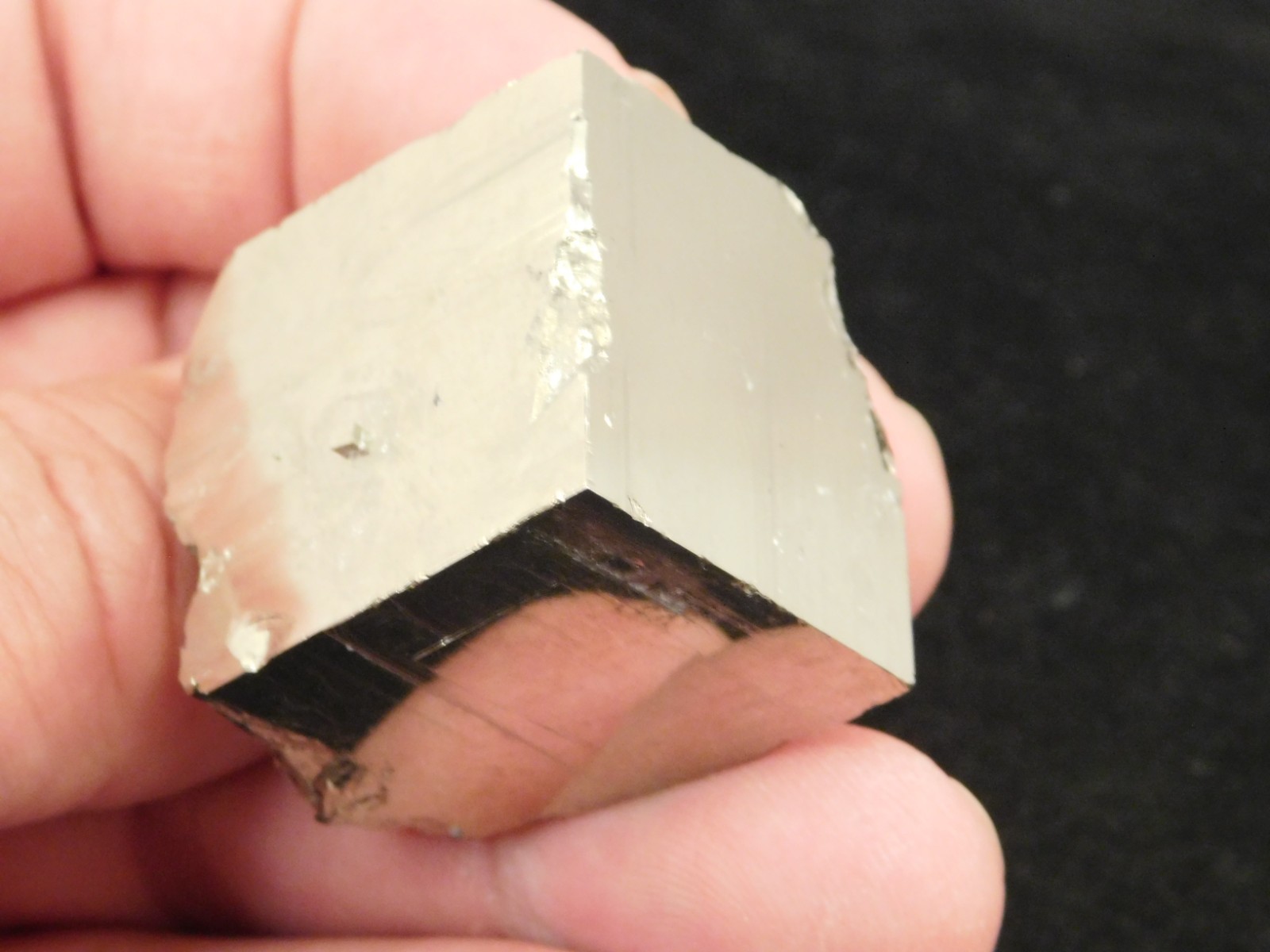 Pyrite CUBE 100% Natural Huanzala Mine Peru 101gr