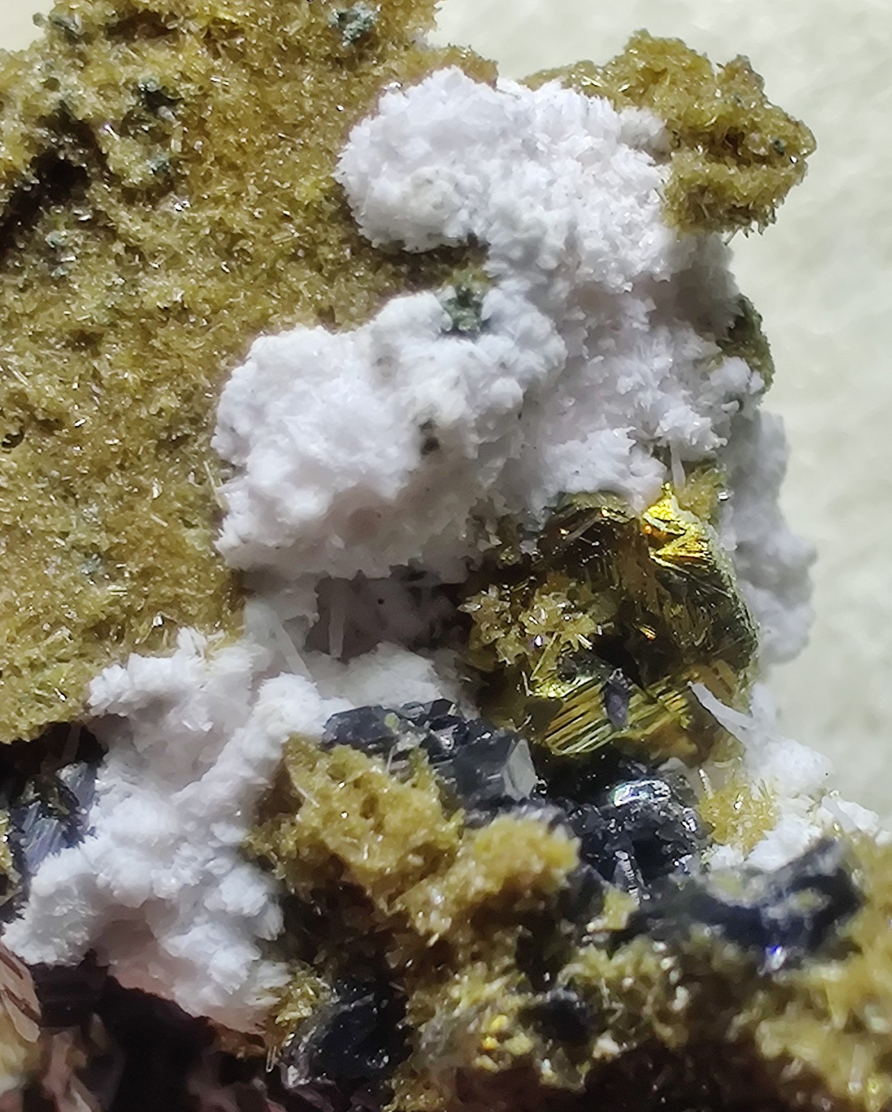 Epidote, Sphalerite, Chalcopyrite crystals etc. Silverton, Colorado. 2.2 cm.