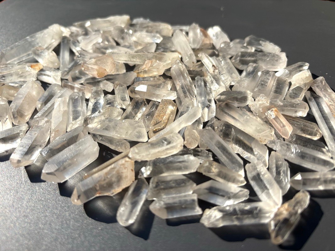 30 pcs Lemurian Fine Clear Quartz Crystal Points Rough Specimen Gems