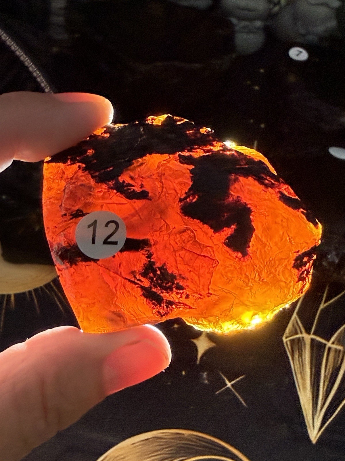 Natural Black Indonesian Amber Uvreaction Great pieces Free ship