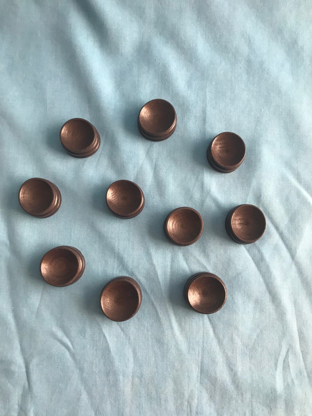 10 New Wood 1” Diameter Round Egg, Sphere & Stone Wooden Display Stands
