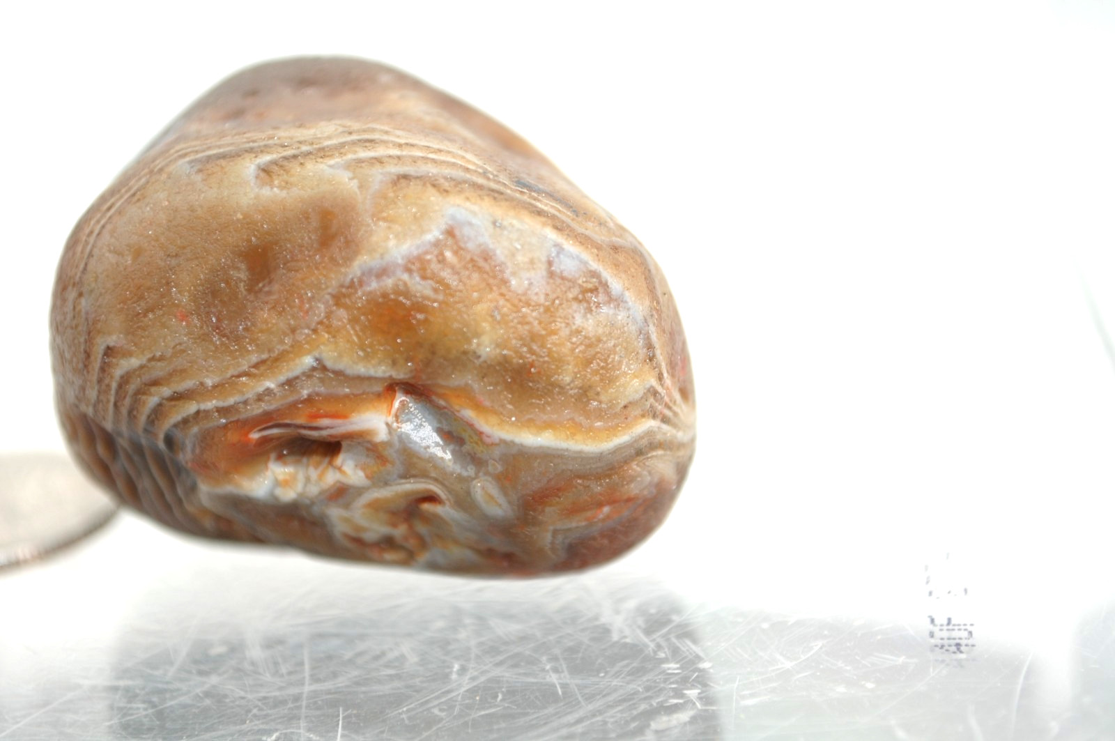 AGATE LAKE SUPERIOR 4.8 OZ DARK RED WHIT BANDS 2 1/4″ X 1 5/8″ 1 1/4″