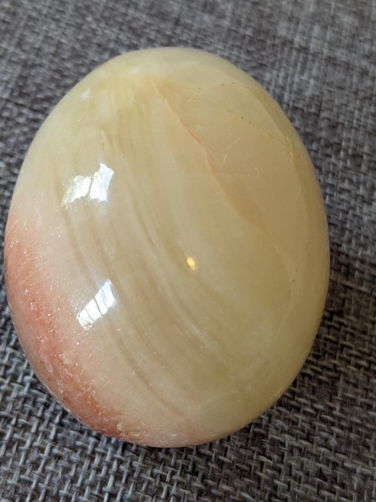 Reddish White Onyx Easter Egg Natural Crystal Banded Mineral – With Stand