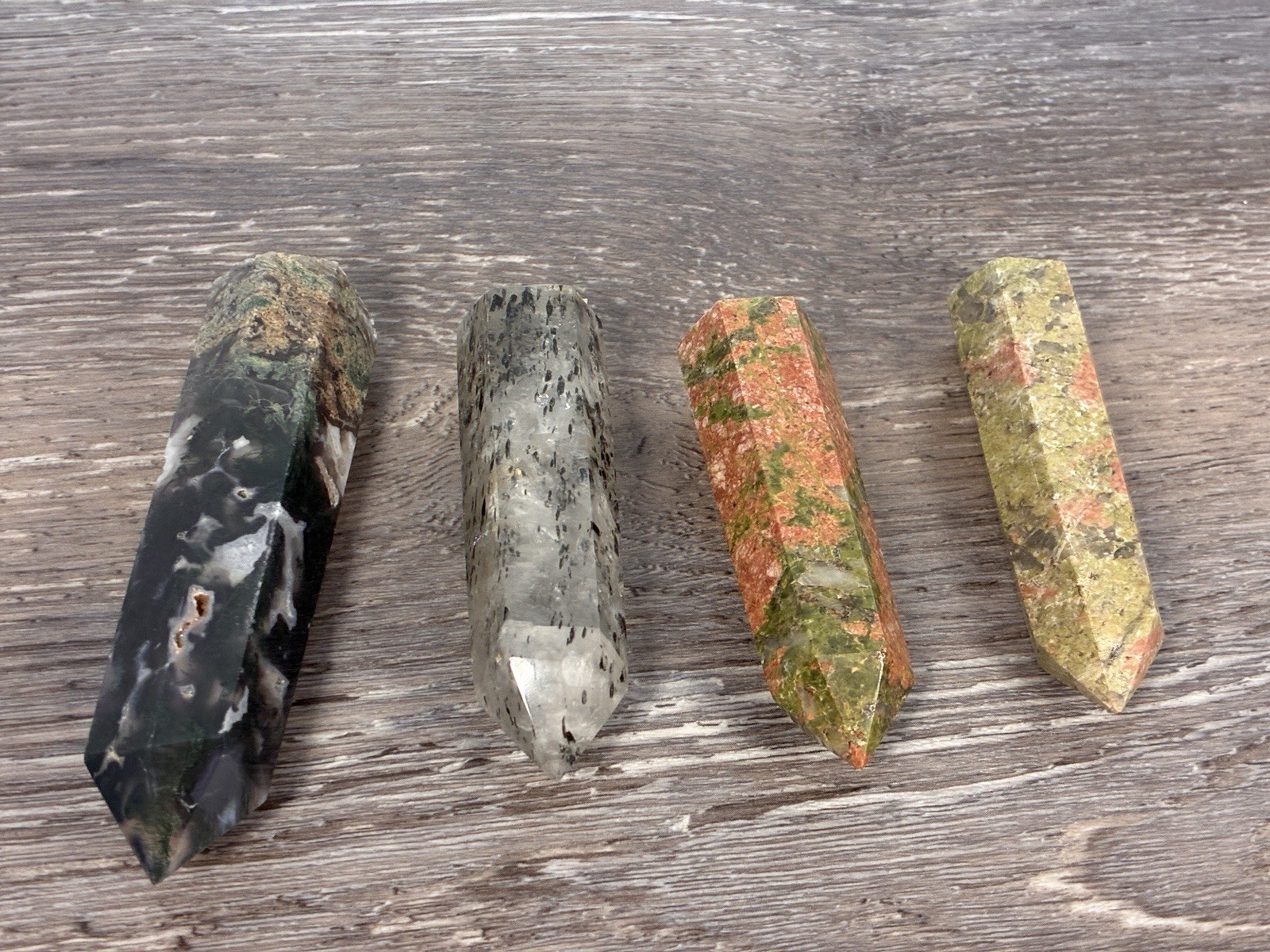 Obelisk Crystals Towers Chakras Point Healing 18 Pc Over 2 Lb Mixed Stone