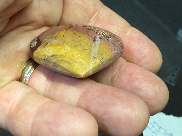 RARE & BEAUTIFUL: 1 5/8 ” MOOKAITE JASPER,MOROCCO.BOTH SIDES NICE!