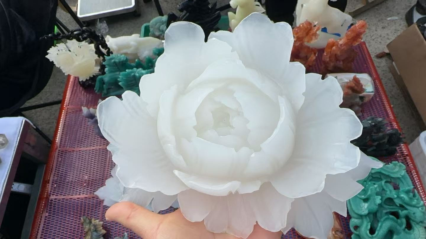 1pc Natural Afghan jade Quartz Carved Flower Skull Crystal Reiki Healing Decor