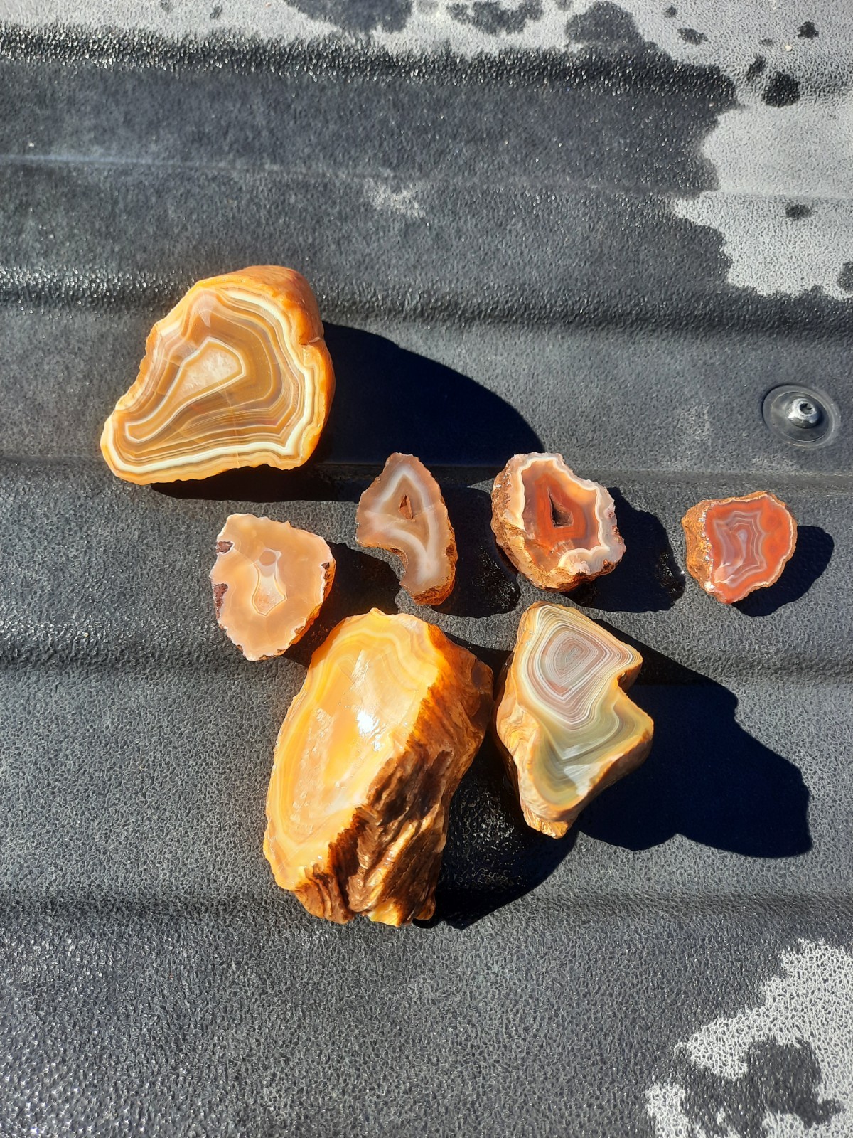 Mixed Agate Lot! Half Nodules Rough! 1 Lb.