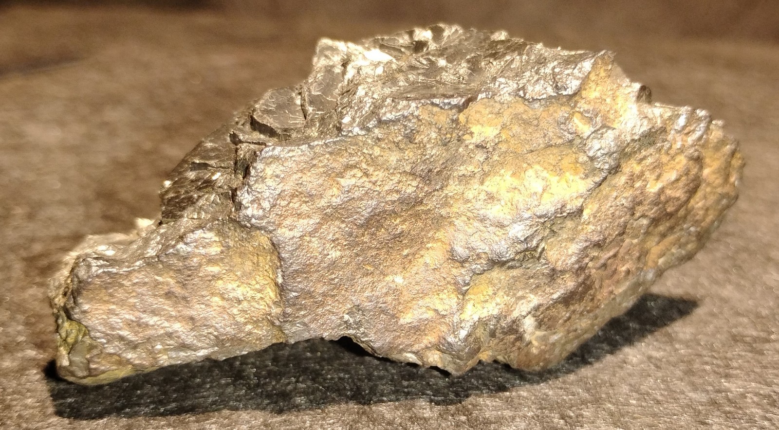 Incredible iron Cross Twinned Pyrite Cluster Specimen 254 Grams
