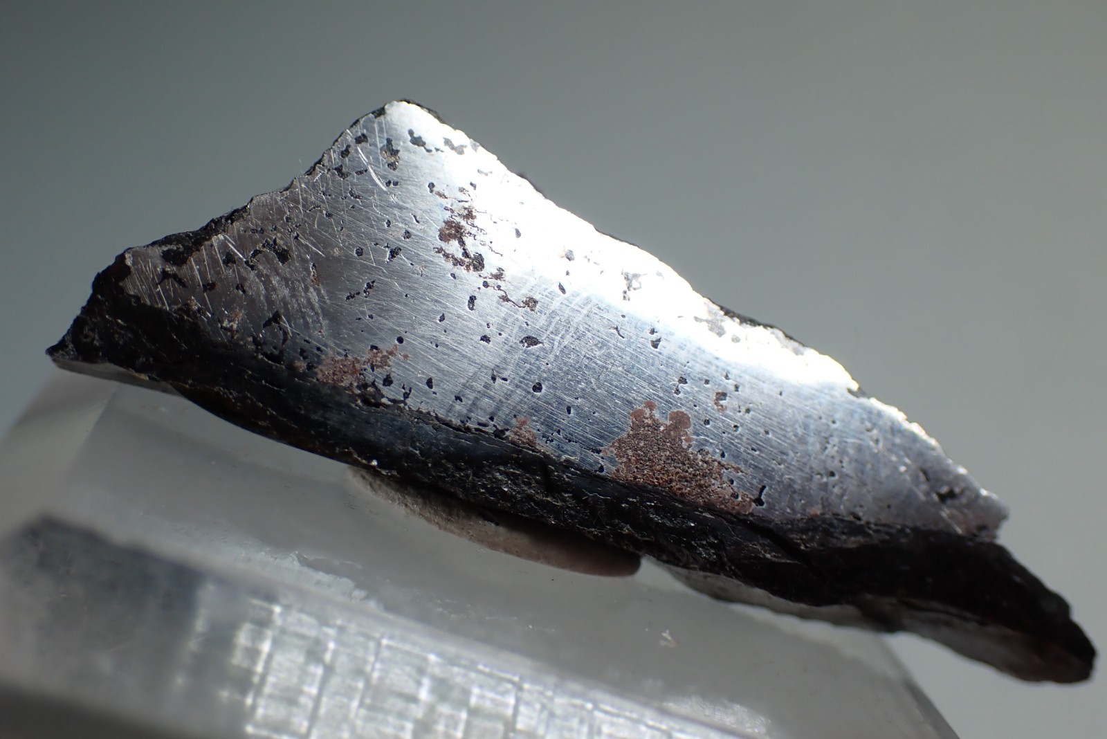 NATIVE IRON IN BASALT * VERY RARE ! Khungtukun Massif, Taimyr, RUSSIA
