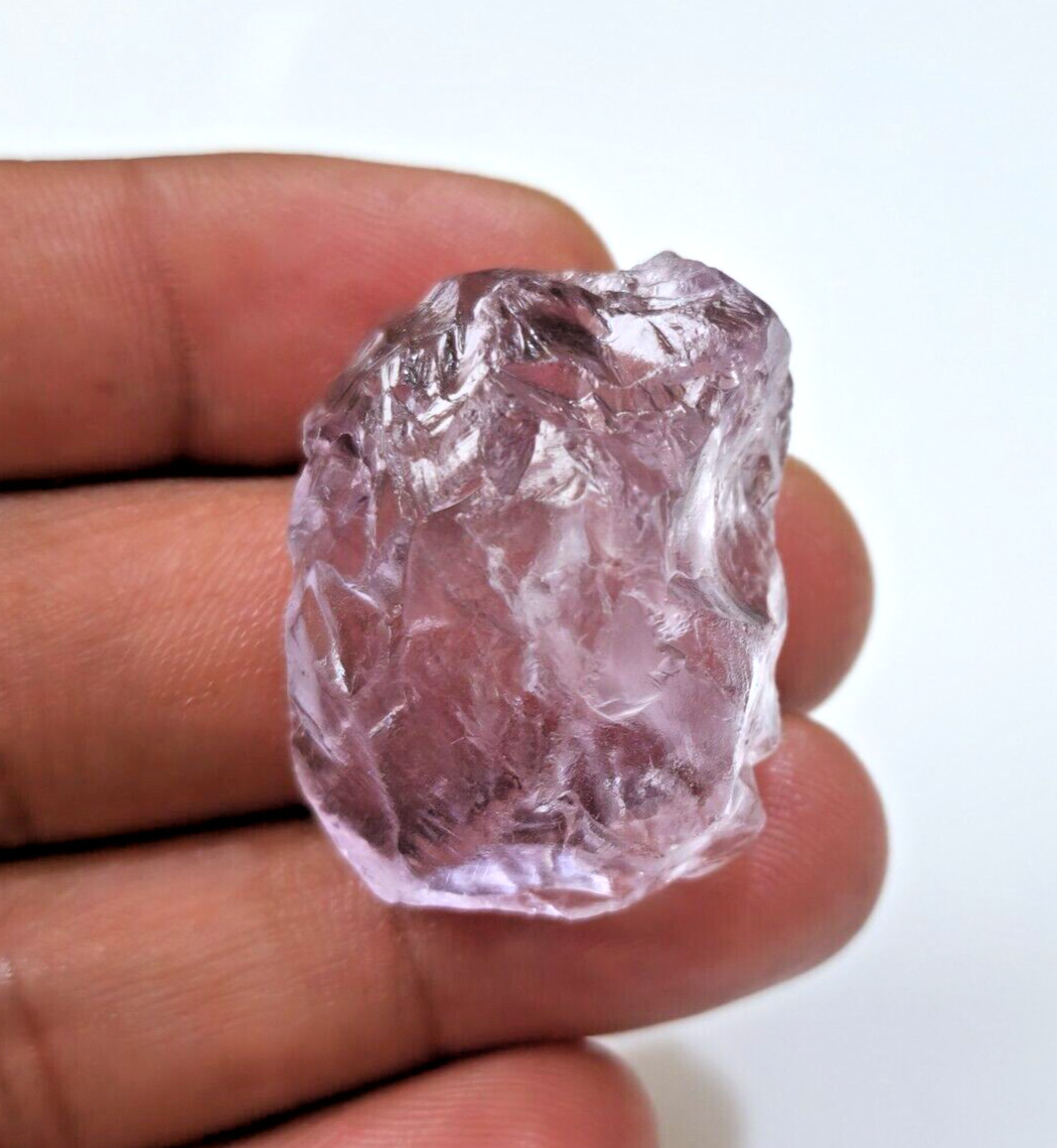 Terrific Raw 109 Crt Pink Amethyst Rough Rare Loose Gemstone For Making Jewelry