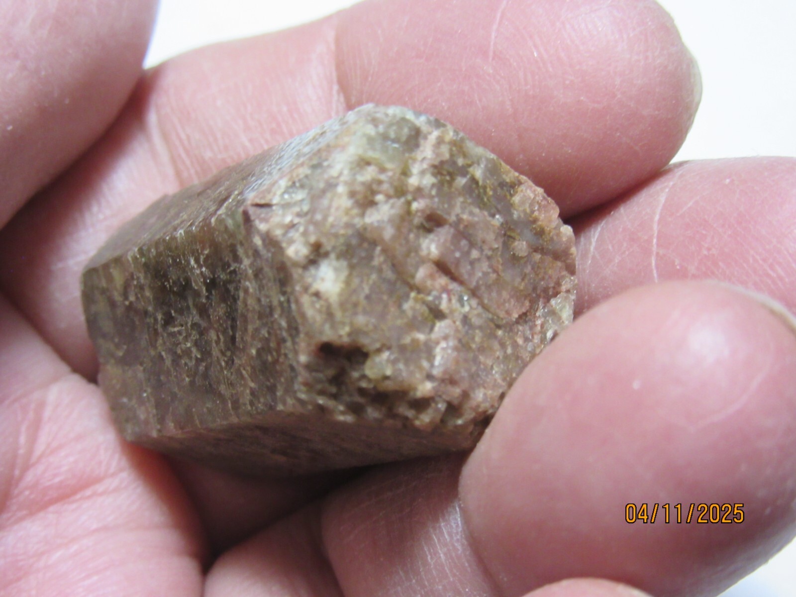 Apatite Quartz Crystal 1 1/4″ Mineral Quebec Canada Collectible AQCCMC-1s