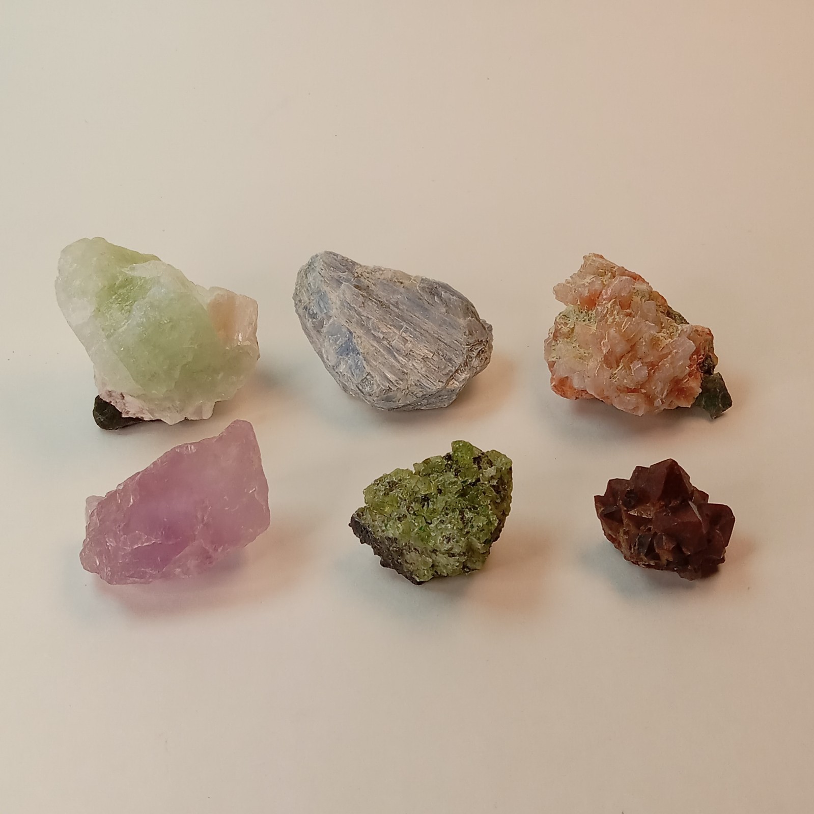 Mixed Mineral Specimen Lot 6pc Blue Kyanite Fluorite Apophyllite Stilbite I13