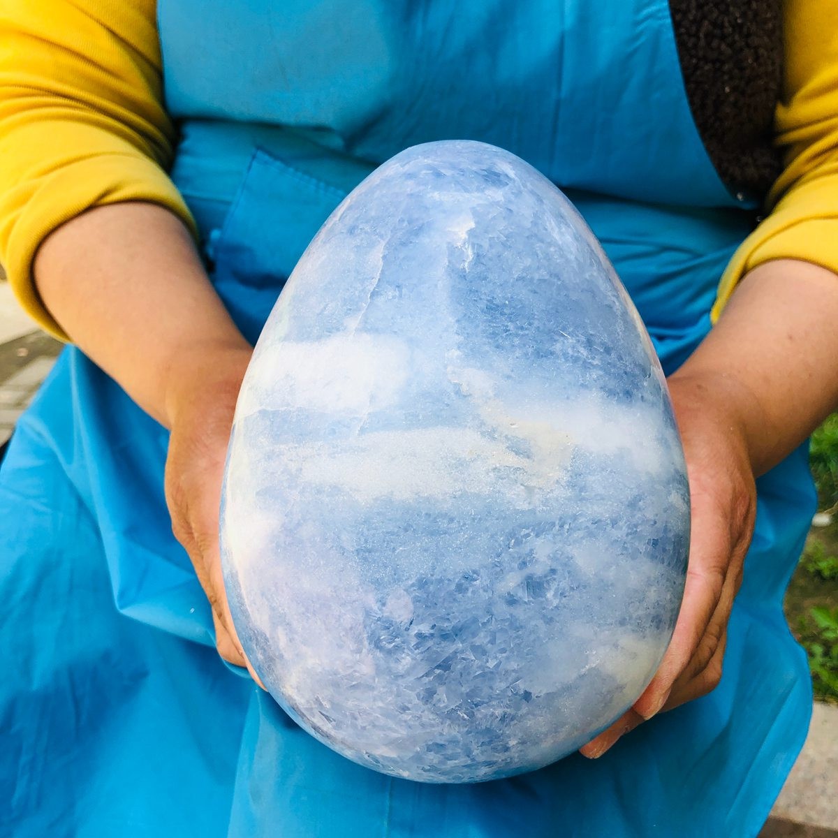 8.2LB Natural Beautiful Blue Crystal Egg Crystal Mineral Specimen Healing 4767