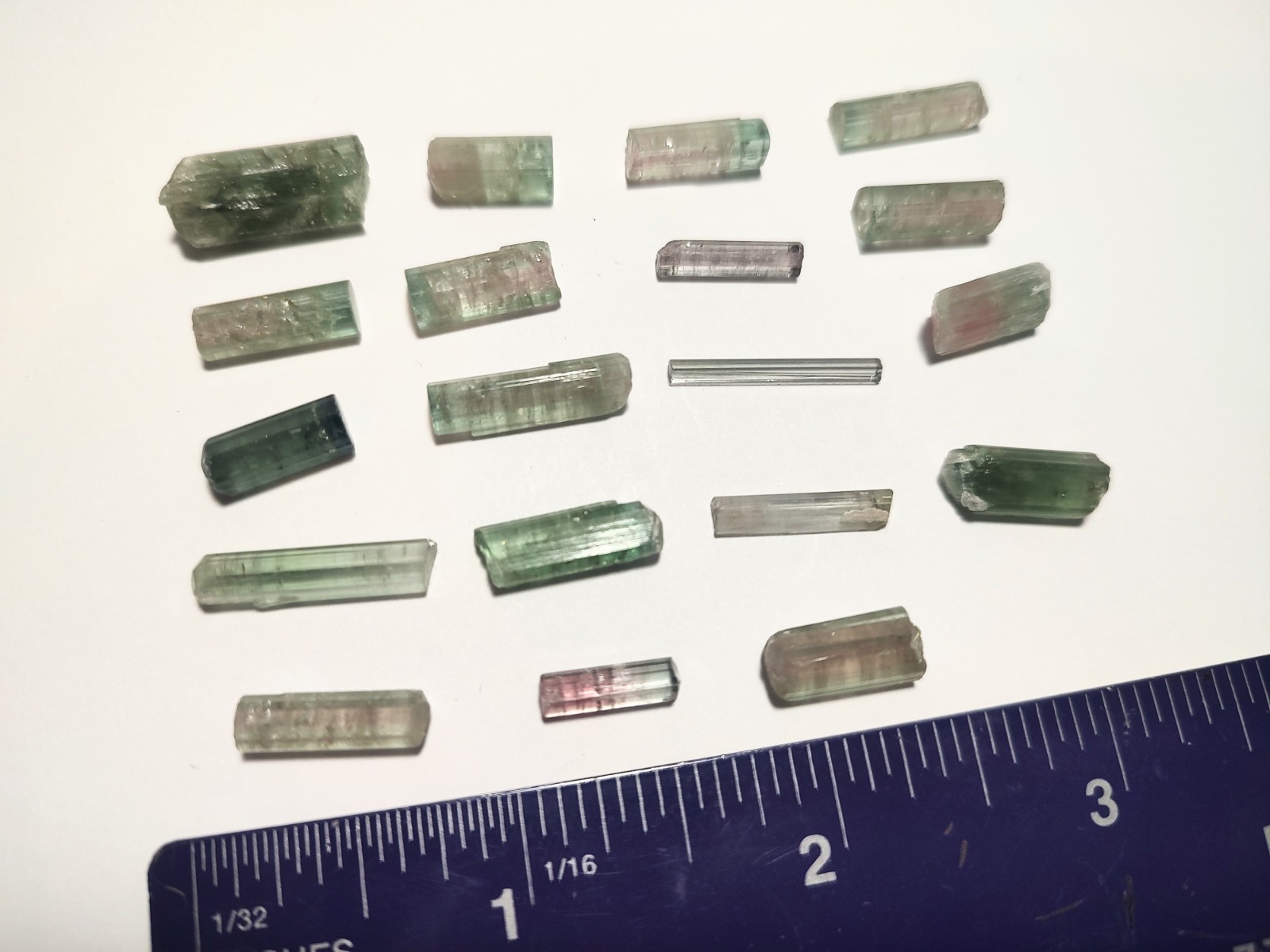 14.1g Tourmaline Crystal Lot – Gems Minerals Rough – Green Pink Watermelon