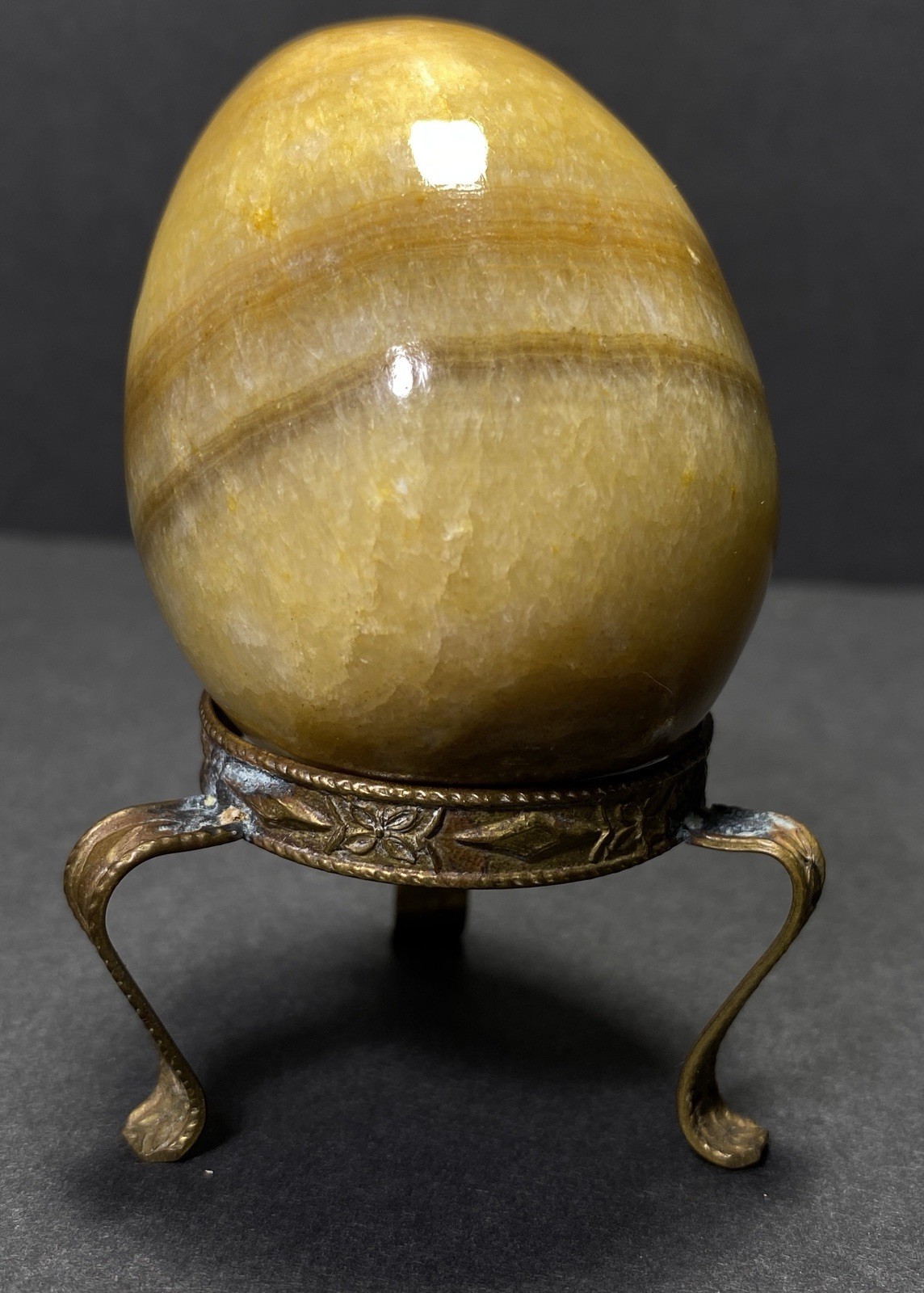 Natural Onyx Stone Egg With Stand Hand Polished Banded Agate Calcite Crystal