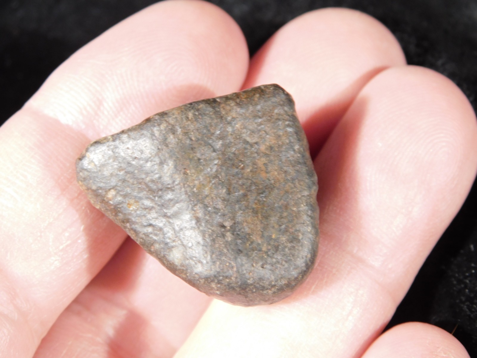Small Stony METEORITE With Dark Fusion Crust 100% Natural Fell in Libya 15.4gr