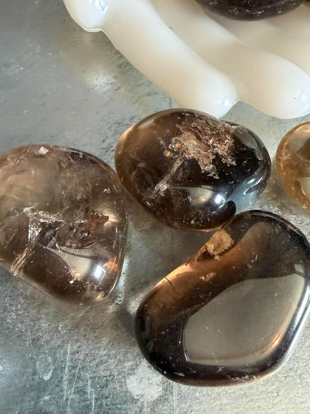 Bulk Wholesale Lot Medium Palmstone Smoky Quartz Extra grade 30-40 mm, 14 pieces