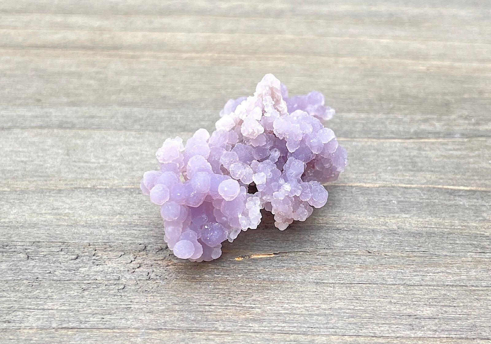 Grape Agate Cluster, Super Satiny lilac Purple Grape Agate, Indonesia 4.5 Cm’s