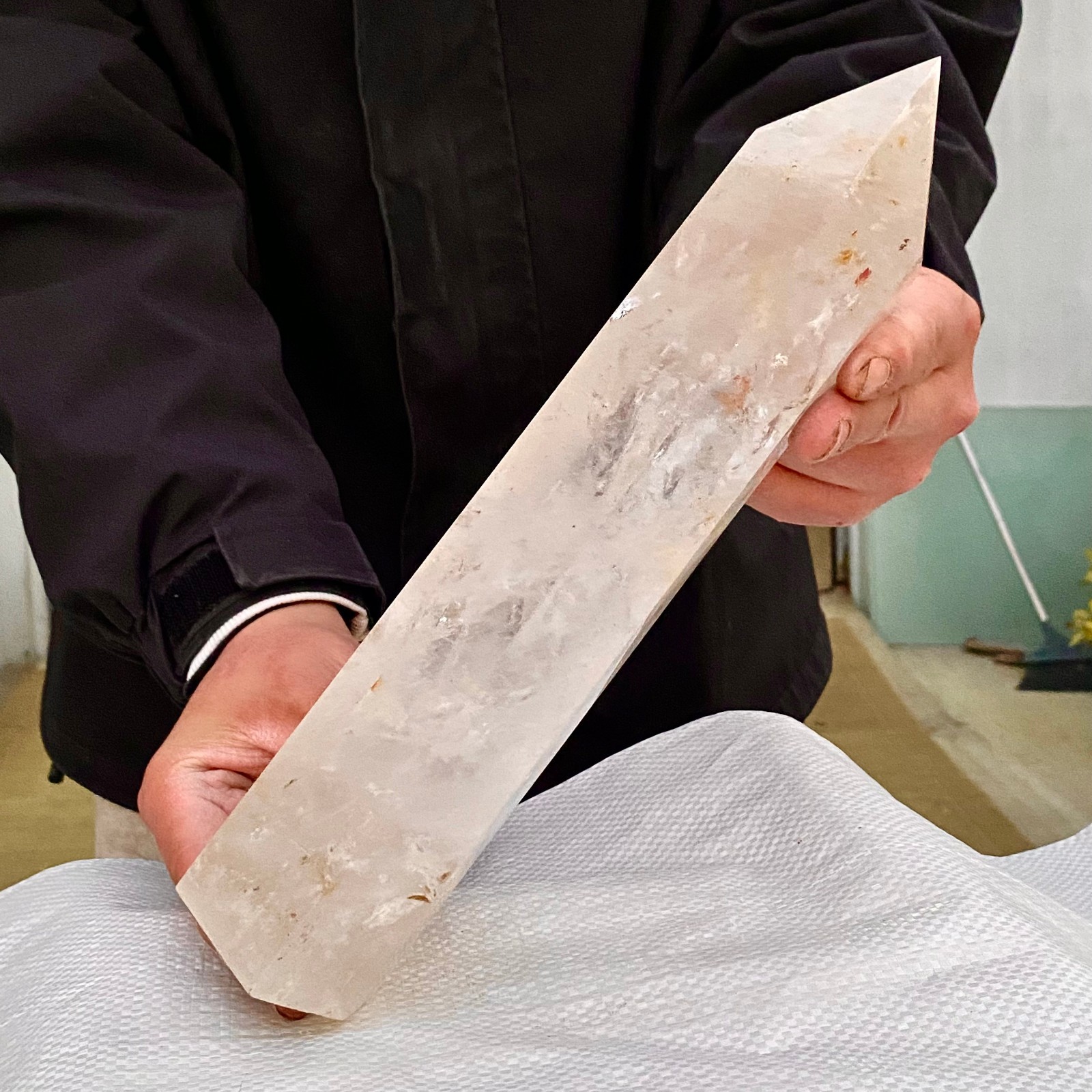 4.1LB Large Natural Clear Quartz Crystal Wand Point Obelisk Specimen Reiki