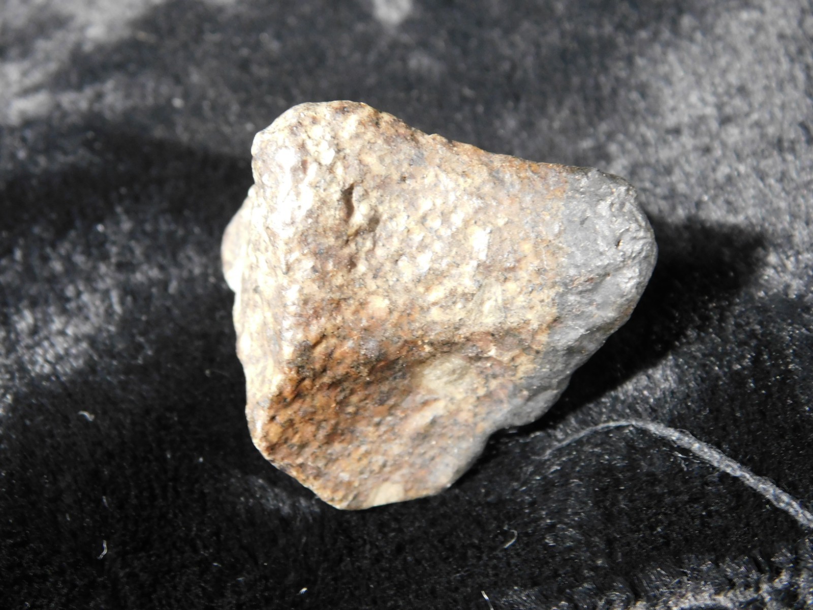 Small Stony METEORITE With Dark Fusion Crust 100% Natural Fell in Libya 16.7gr